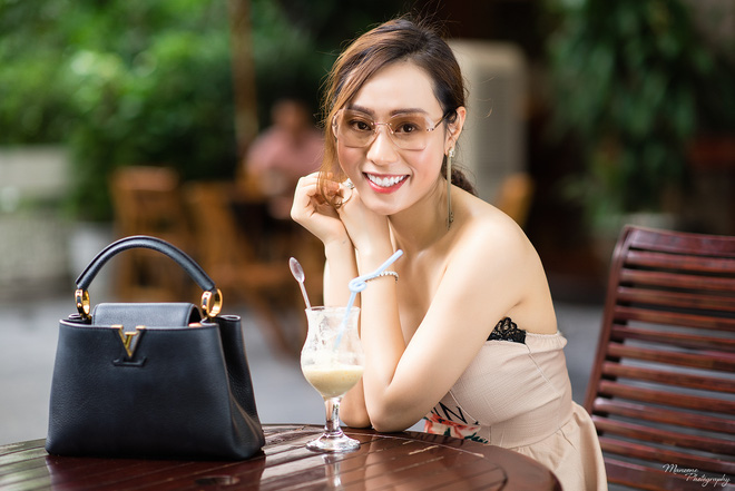 a hau nguoi viet toi khong can dung danh hieu de chen chan vao showbiz