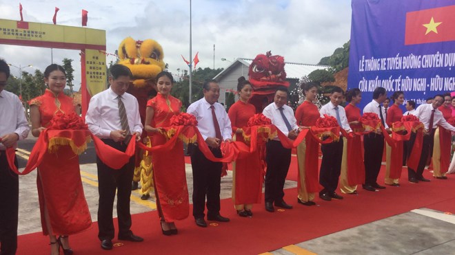 thong xe tuyen duong chuyen dung van tai hang hoa viet nam trung quoc