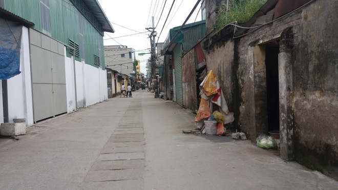 vu 3 me con tu vong trong nha nghi o ha noi gia dinh khong co gi mau thuan