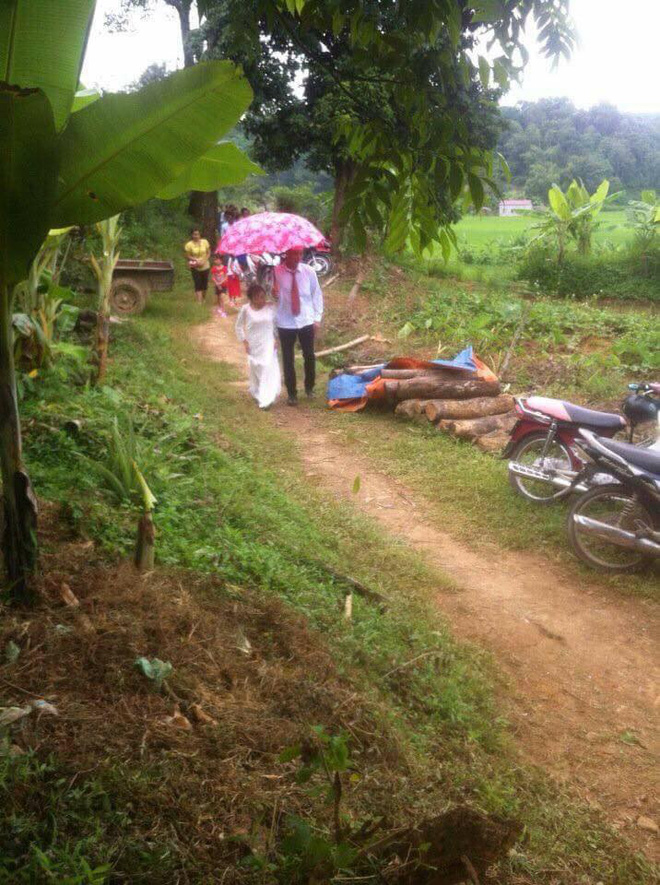 bi gia dinh ngan can vi co dau thap coi suy dinh duong chu re lang son van quyet ve chung 1 nha