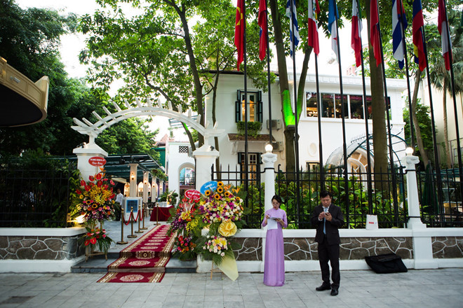 ra mat cau lac bo my latinh tai ha noi va tiec chia tay dai su cuba