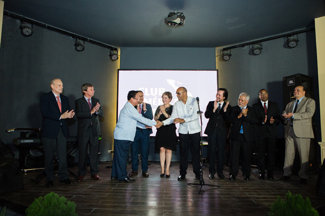 ra mat cau lac bo my latinh tai ha noi va tiec chia tay dai su cuba