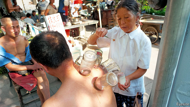 thi truong thuoc dong y trung quoc bung no vi dau