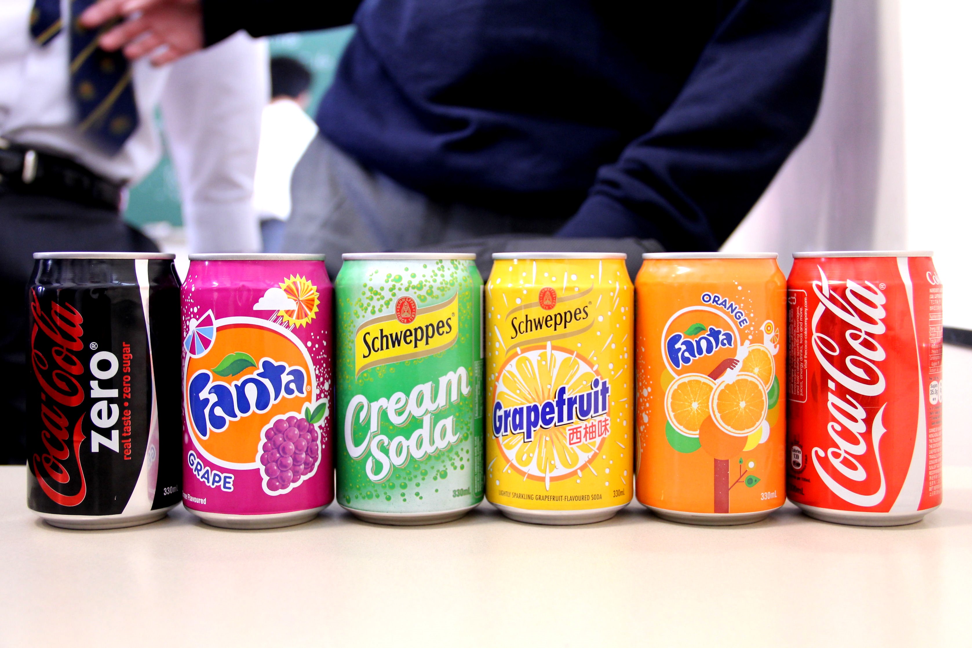 nuoc ngot co the tang gia toi 12 vi thue tieu thu dac biet