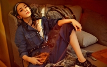 ba me mot con angelababy noi loan nhu gai 18 tren tap chi