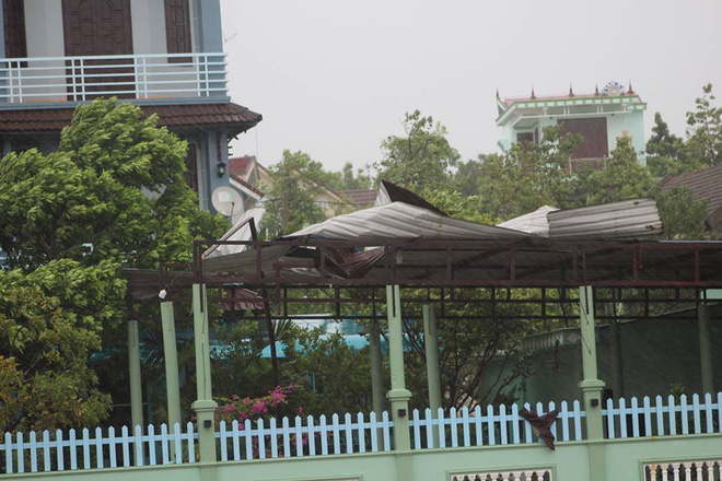 chum anh bao so 10 chua qua cac tinh mien trung da tan hoang ngap lut