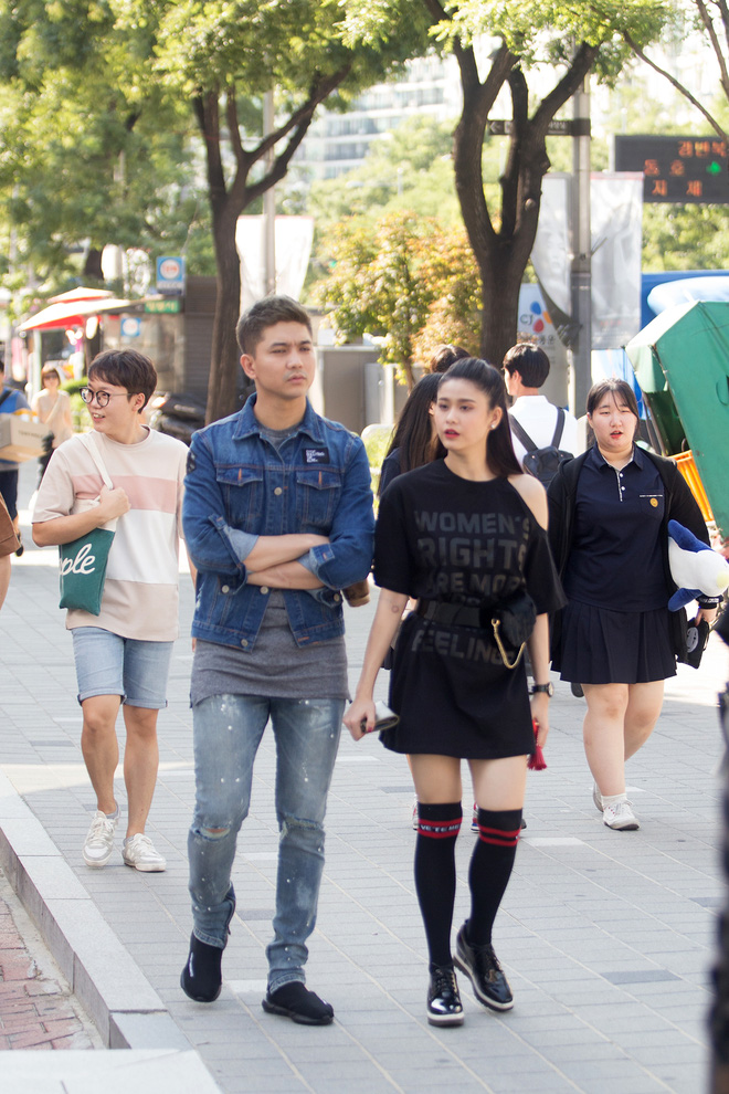 tim truong quynh anh om hon tinh tu tren duong pho han quoc