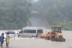 thanh hoa mua lon keo dai quoc lo 217b te liet