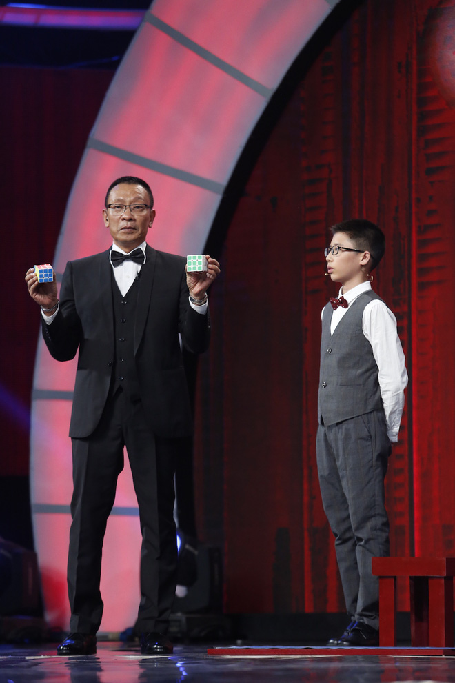 than dong 12 tuoi dien xiec rubik xuat than o little big shots ban viet