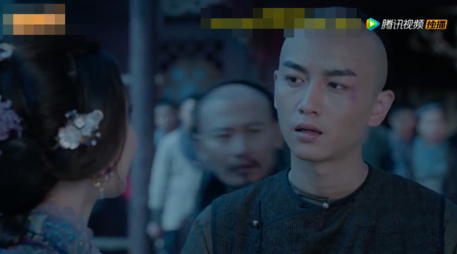 giua luc sap bi giet chet tran hieu van ngot ngao noi loi yeu goa phu ton le