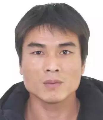 xam hai be gai 5 tuoi toi tu vong vi ngat tho ten hang xom so hai nhay gieng tu tu