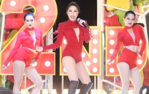 bao thy mac goi cam nhay boc lua thieu dot san khau