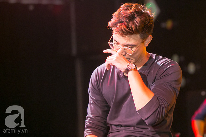 ca si dong hu ng lu c toi thi vietnam idol hon phan nu a kha n gia ben duo i de u la chu no