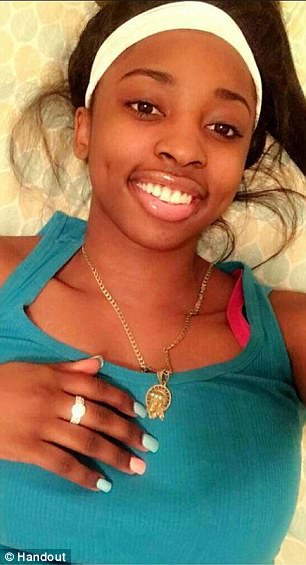 dot ngot mat tich sau bua tu tap cung ban be thieu nu 19 tuoi duoc tim thay chet cong trong tu lanh cua nha bep khach san