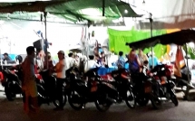 5 cong an bi dieu tra vu dung nhuc hinh khien bi can chet trong trai tam giam