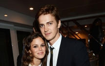 gan 10 nam yeu khong can cuoi tai tu star wars va ban gai quyet dinh duong ai nay di