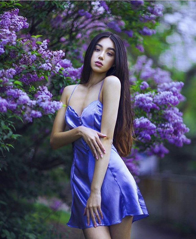 bong hong lai goc viet thi hoa hau hoan vu canada gay sot vi qua goi cam