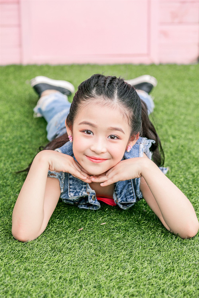 tieu my nhan bao ngoc ngay cang lon xinh khien ai nay tan chay