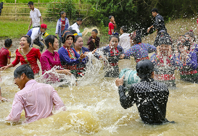 le hoi cau ngu o thanh hoa la di san van hoa phi vat the quoc gia