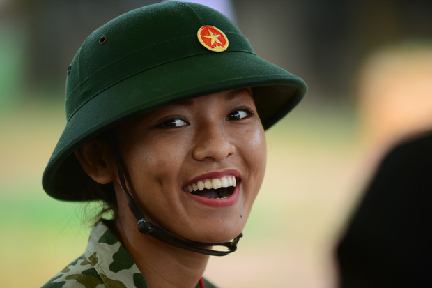 huong giang va mai ngo nhap ngu quen an quen ngu nhung kieu gi cung phai boi trat day du
