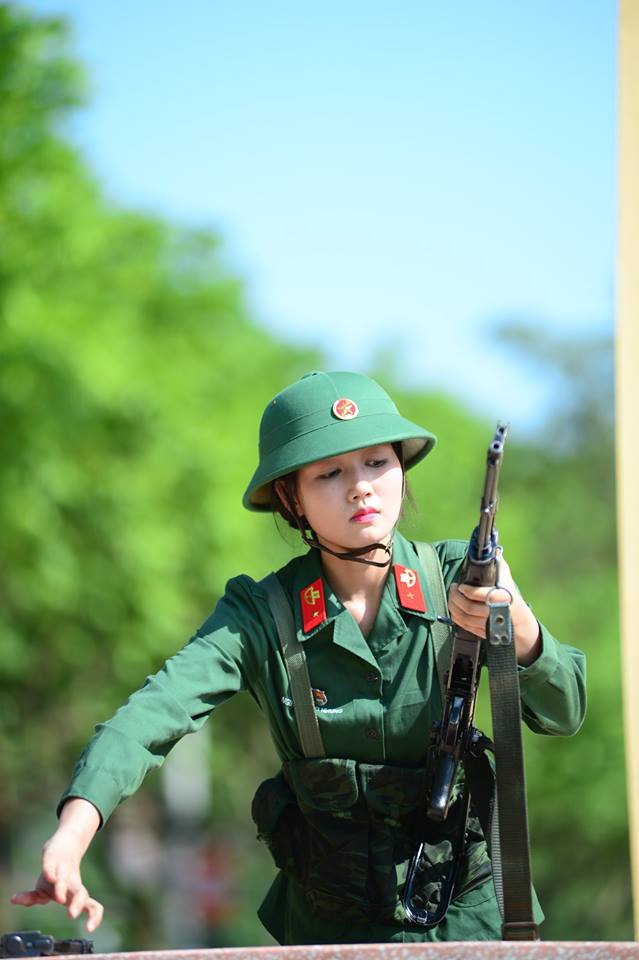 huong giang va mai ngo nhap ngu quen an quen ngu nhung kieu gi cung phai boi trat day du