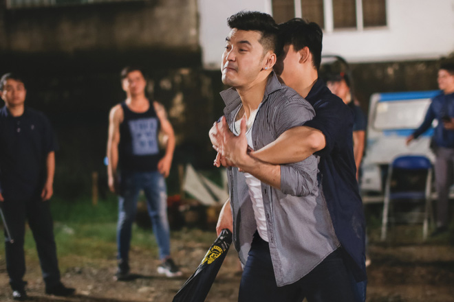 ung hoang phuc bat ngo tinh tu voi co gai han quoc tung gay sot mang xa hoi