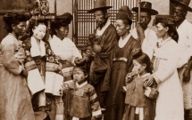 ve dep binh yen nhung day cuon hut cua ban dao trieu tien cach day hon 100 nam