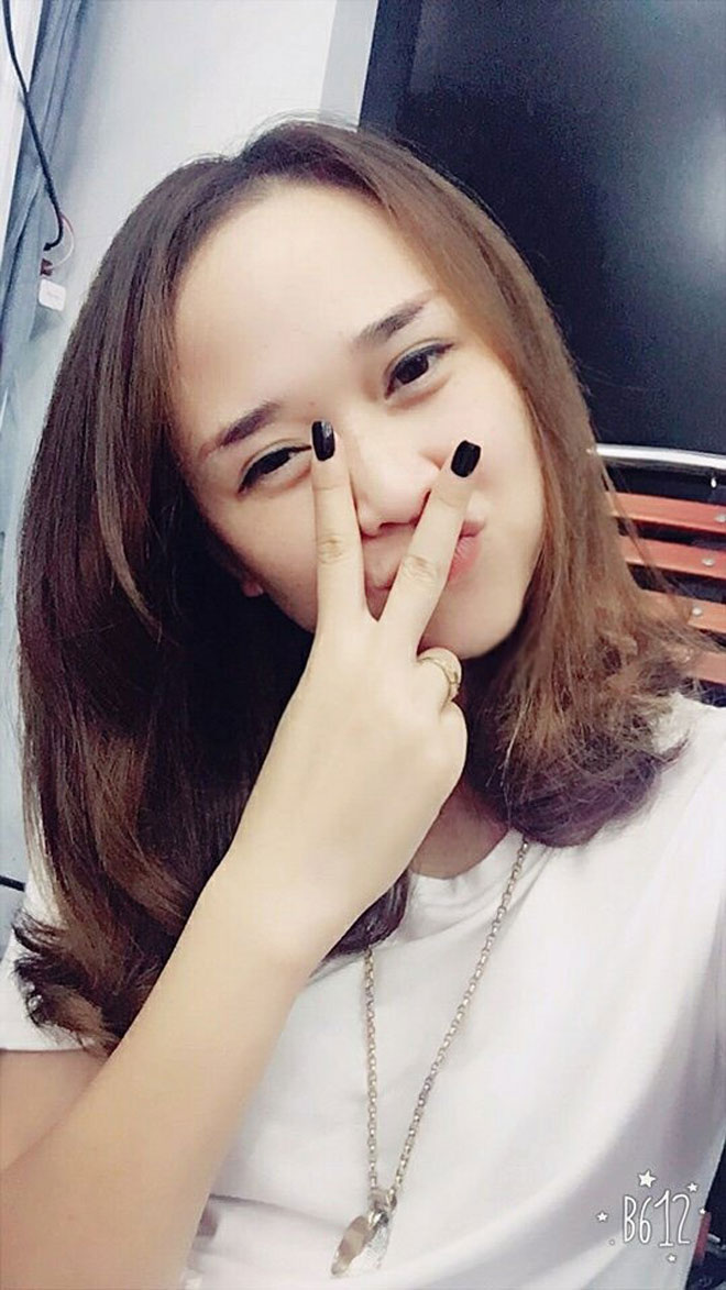 nhan sac ba me 3 con xinh lung linh gai doi muoi cung phai chay dai
