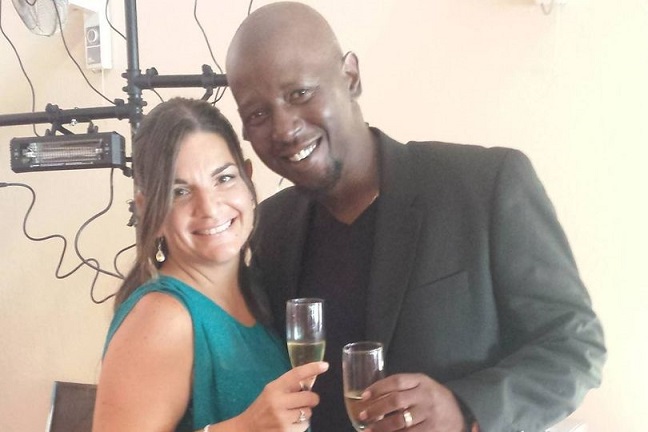 nghi vo ngoai tinh chong pha cua lao vao thi thay canh ngo ngang