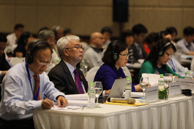 giao duc pho thong con nhieu han che