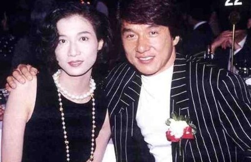 tu dien vien ca si hay hoa hau cung deu chiu chung canh ua tan khi cung yeu mot ga dan ong bac tinh