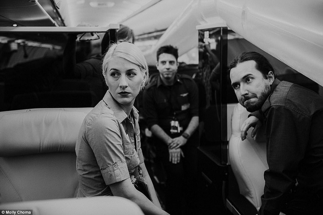 chum anh cuoc song bi an cua cac tiep vien hang khong o do cao hon 9000m