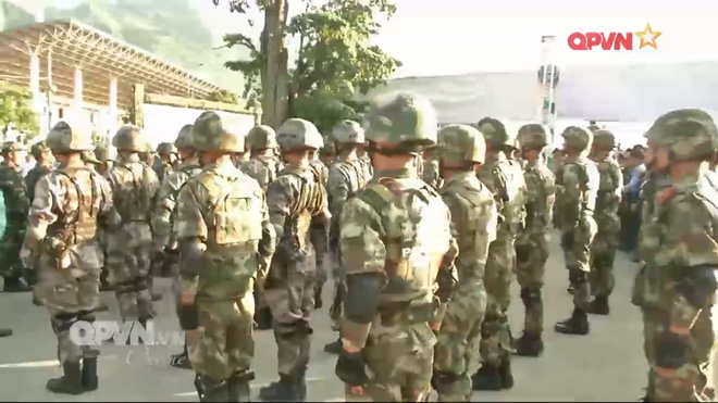 trang bi hien dai cua dac nhiem bien phong viet nam tham gia dien tap cung trung quoc