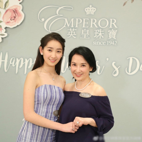 nguoi tinh duy nhat khien trien chieu muon tu bo giang ho gio da len chuc me chong cua ton le roi day