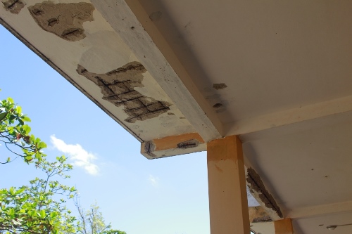 quang binh truong tieu hoc 2 tang xuong cap nhieu hoc sinh phai hoc tam truong muon