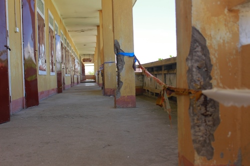 quang binh truong tieu hoc 2 tang xuong cap nhieu hoc sinh phai hoc tam truong muon