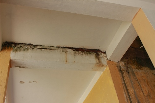 quang binh truong tieu hoc 2 tang xuong cap nhieu hoc sinh phai hoc tam truong muon