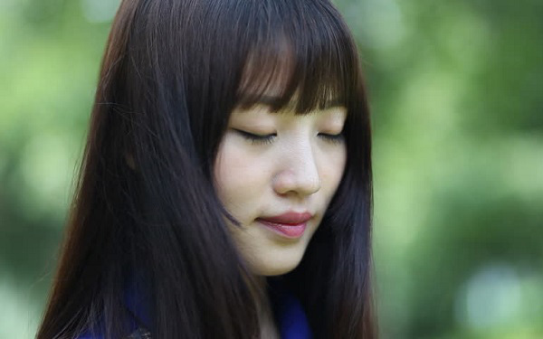loi cau hon bat ngo cua chong trong dam cuoi em gai khien toi giat minh ngo ngang