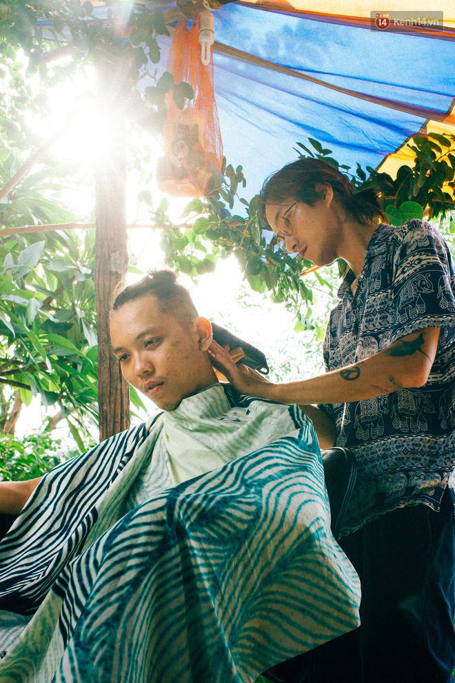chuyen ve chang trai vung tau bo pho len rung de mo tiem toc trong tup leu doc dao ben trien doc