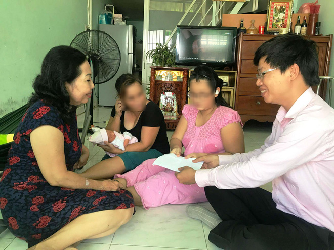 be gai 16 tuoi bi anh re dung vu luc de hiep dam da sinh con gai duoc 10 ngay tuoi