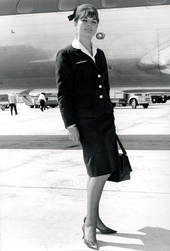 trai nghiem thoi ky hoang kim cua nganh hang khong thap nien 70 qua nhung thuoc phim xua cu