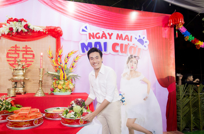 cat phuong ao dai trang diu dang e ap ben tinh tre kieu minh tuan