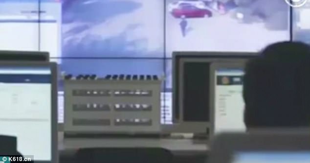 chien dich sky net cua trung quoc 20 trieu camera ai duoc lap dat de giam sat an ninh tren duong pho