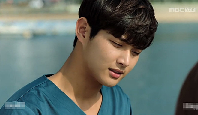 tam quen nam chinh ha ji won duoc nam phu ngot ngao cham soc