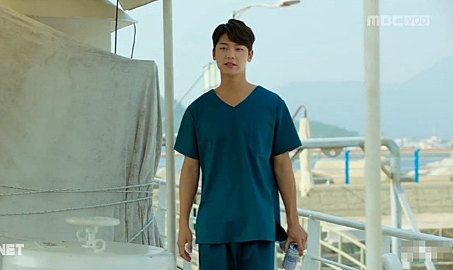 tam quen nam chinh ha ji won duoc nam phu ngot ngao cham soc