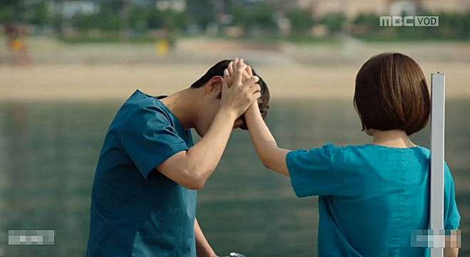 tam quen nam chinh ha ji won duoc nam phu ngot ngao cham soc