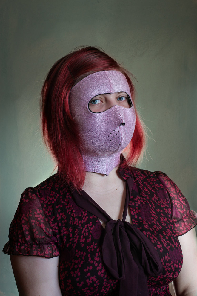 ngo nhu dung cu tra tan trong phim kinh di nhung day la su that ve cai dep am anh cac co gai ngay nay