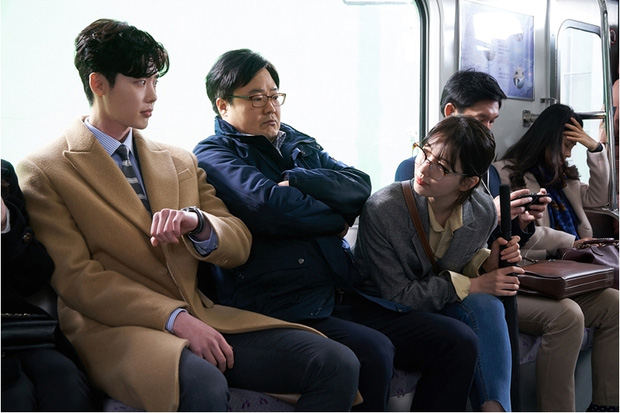 lee jong suk phat dien vi suzy thi ngao dong nghiep thi lao