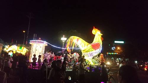ngam nhung chiec den long khong lo o tuyen quang