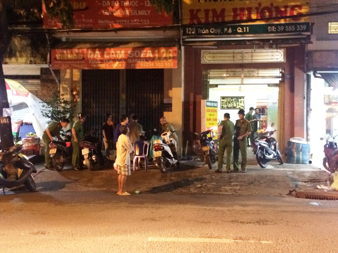 vo cho tien mua xe du nguoi tinh vao khach san giet hai roi cuop tai san